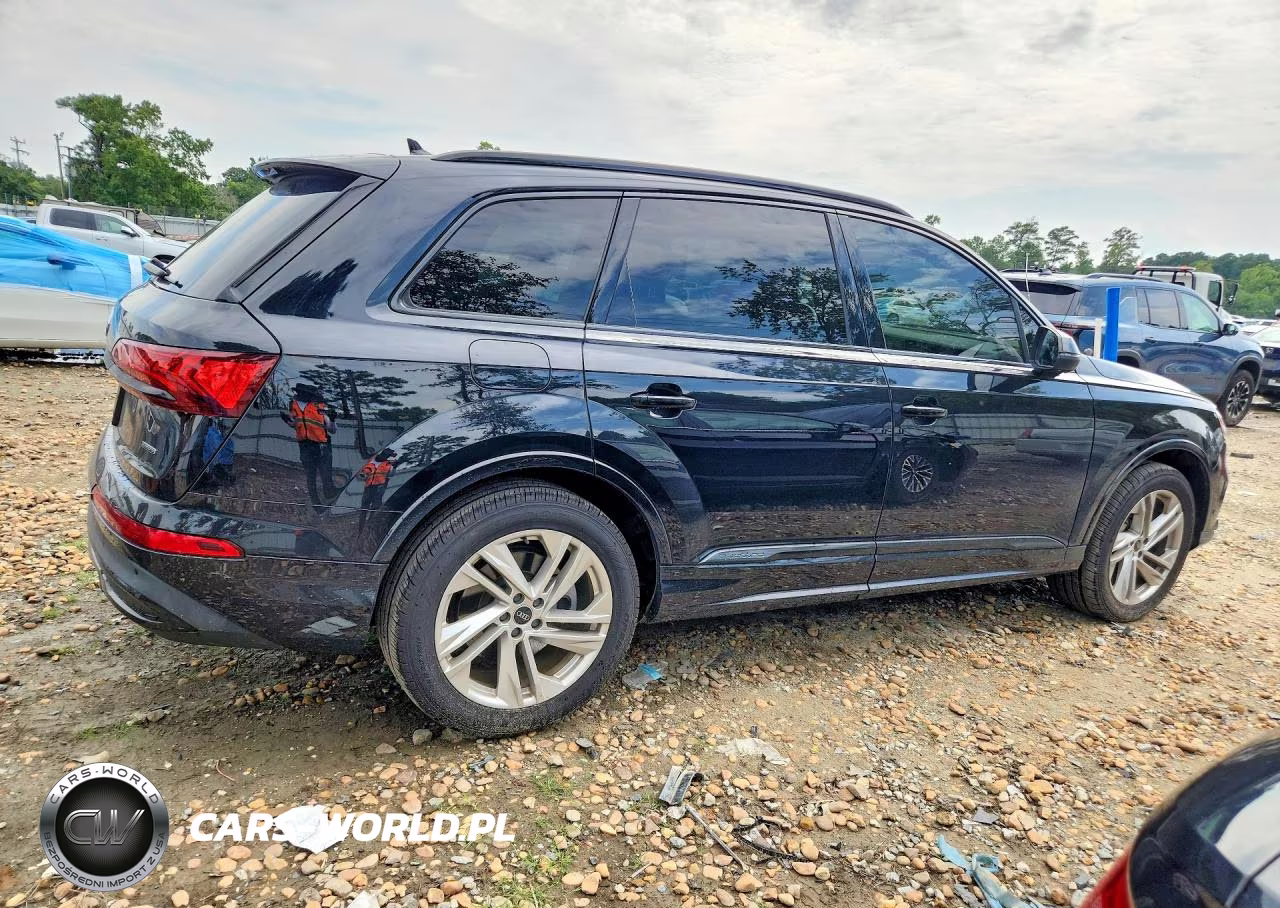 2021 Audi Q7 Premium VIN:WA1AXAF7XMD021523 - 3