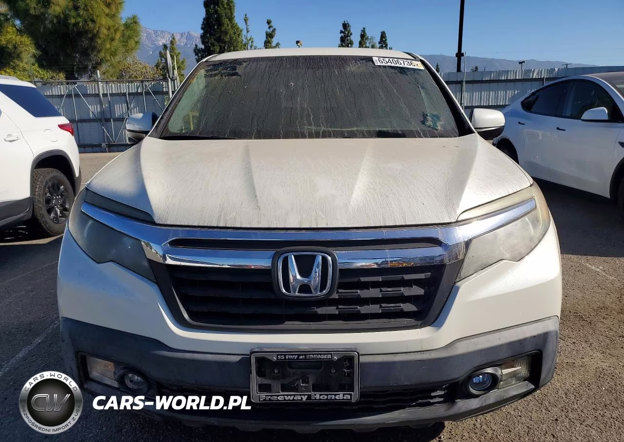 2018 Honda Ridgeline Rtl VIN:5FPYK2F69JB000612 - 5