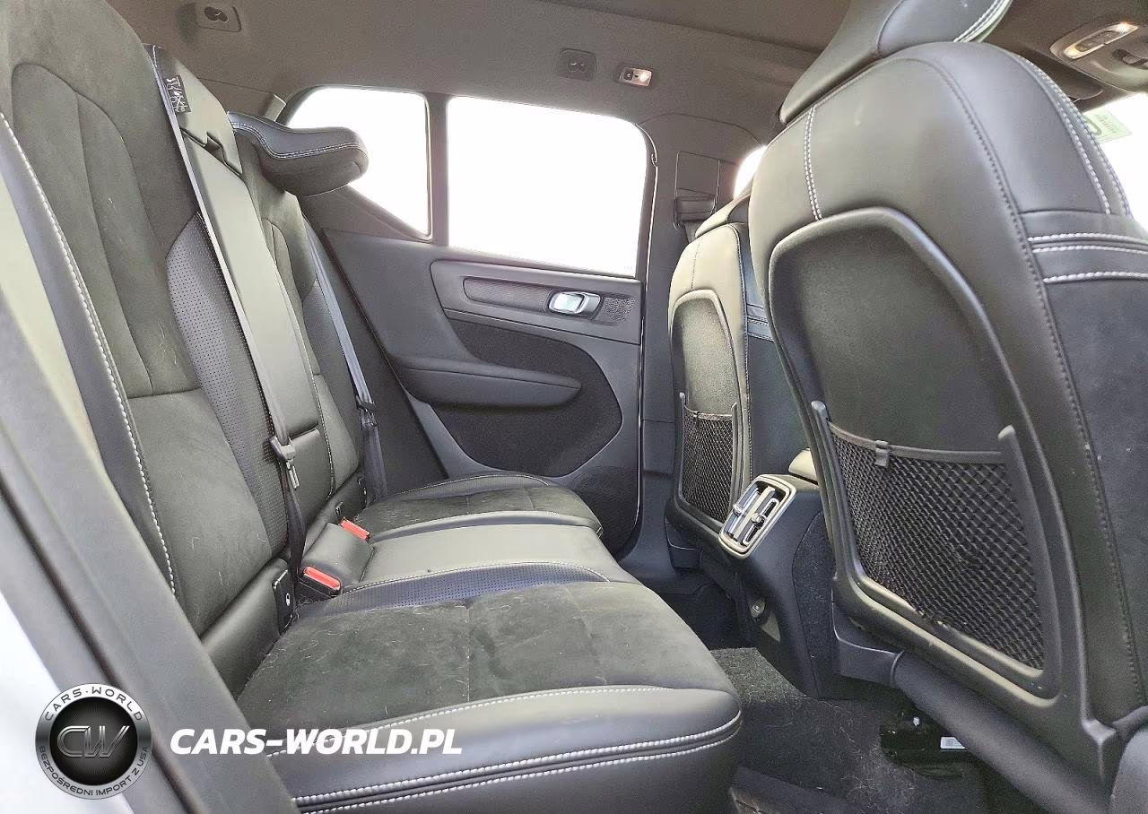 2020 Volvo Xc40 T5 R-Design VIN:YV4162UM4L2174896 - 11