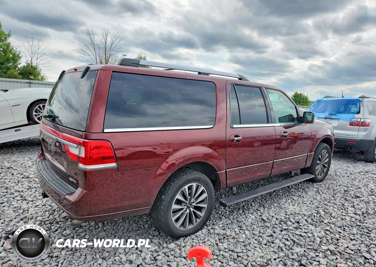 2015 Lincoln Navigator L VIN:5LMJJ3JT3FEJ03073 - 3