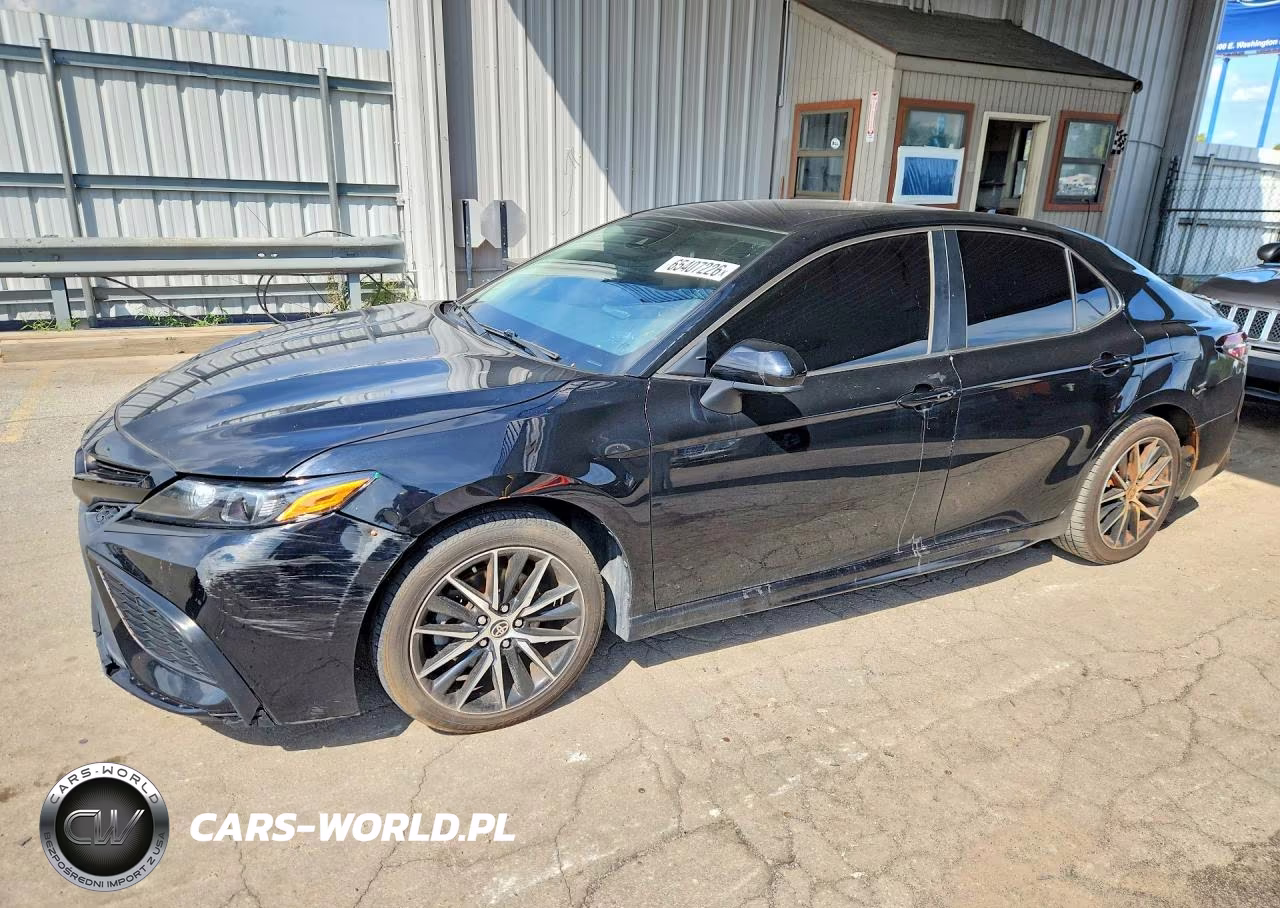 2021 Toyota Camry Se – zdjęcie 1 z 13
