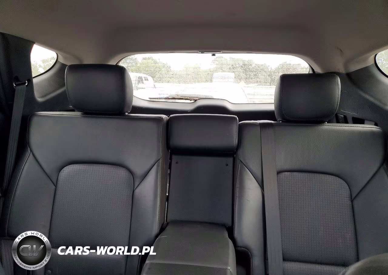 2013 Hyundai Santa Fe Sport 2.0T VIN:5XYZUDLA3DG085567 - 10