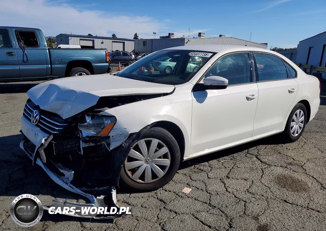2013 Volkswagen Passat S