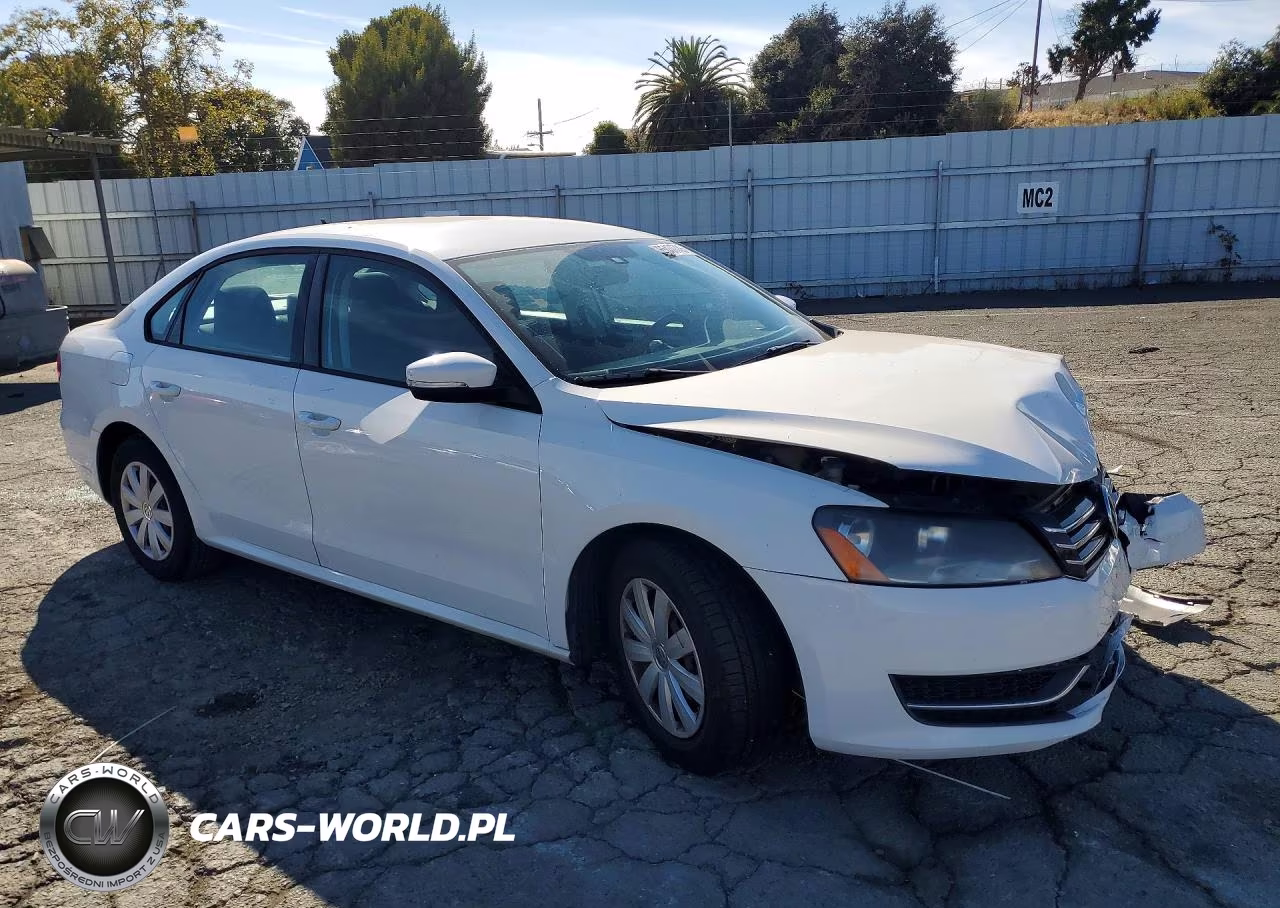 2013 Volkswagen Passat S VIN:1VWAP7A36DC124230 - 4