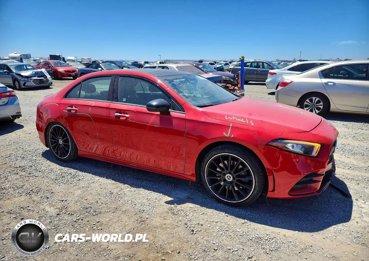 2019 Mercedes-Benz A 220 VIN:WDD3G4EB8KW018410 - 4