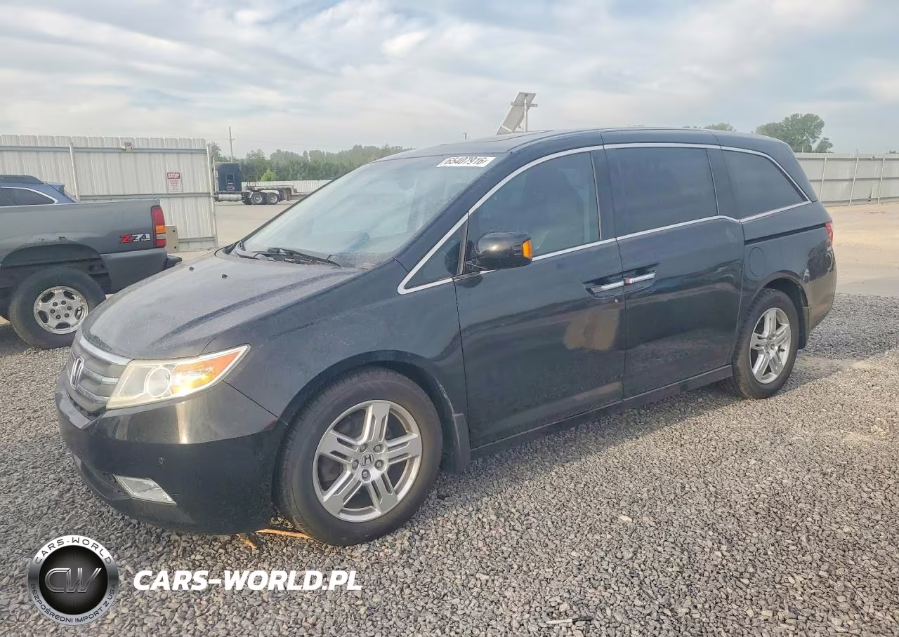 2012 Honda Odyssey Touring – zdjęcie 1 z 13