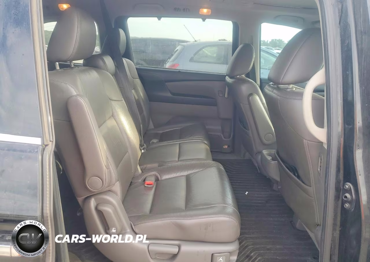 2012 Honda Odyssey Touring VIN:5FNRL5H98CB064145 - 11