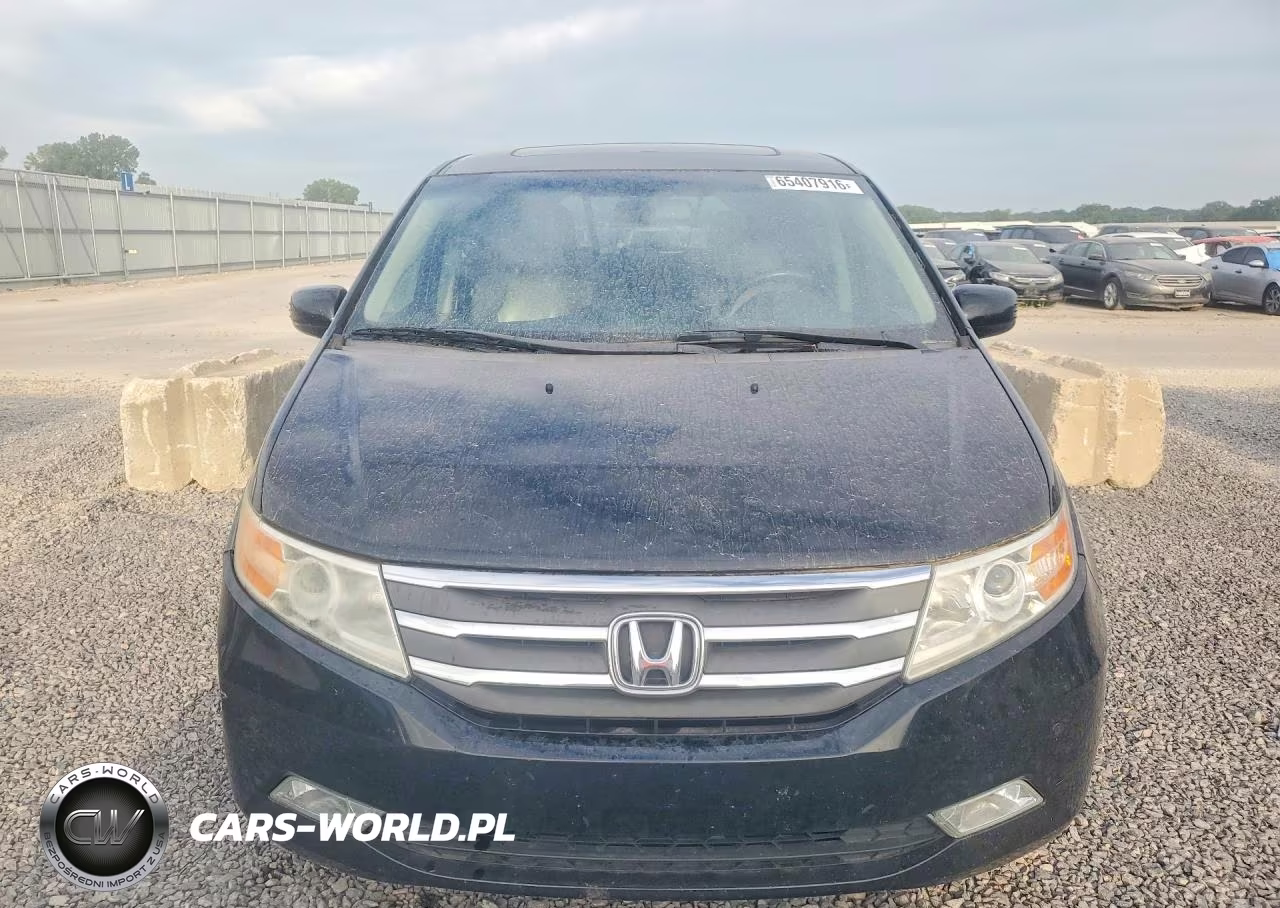 2012 Honda Odyssey Touring VIN:5FNRL5H98CB064145 - 5