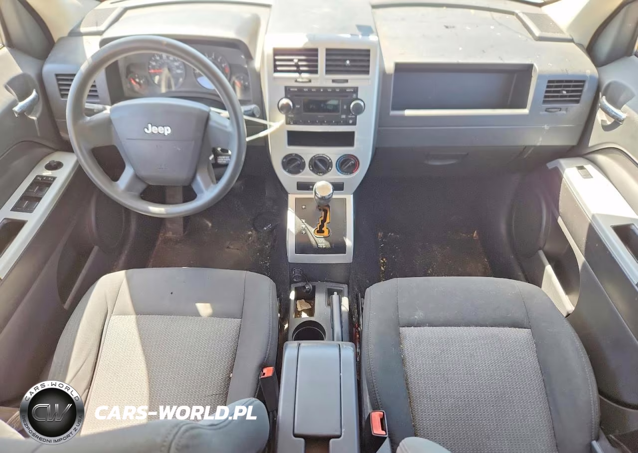 2008 Jeep Patriot Sport VIN:1J8FT280X8D520866 - 8