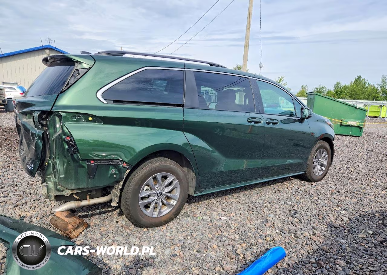 2024 Toyota Sienna Le VIN:5TDKRKEC0RS204255 - 3
