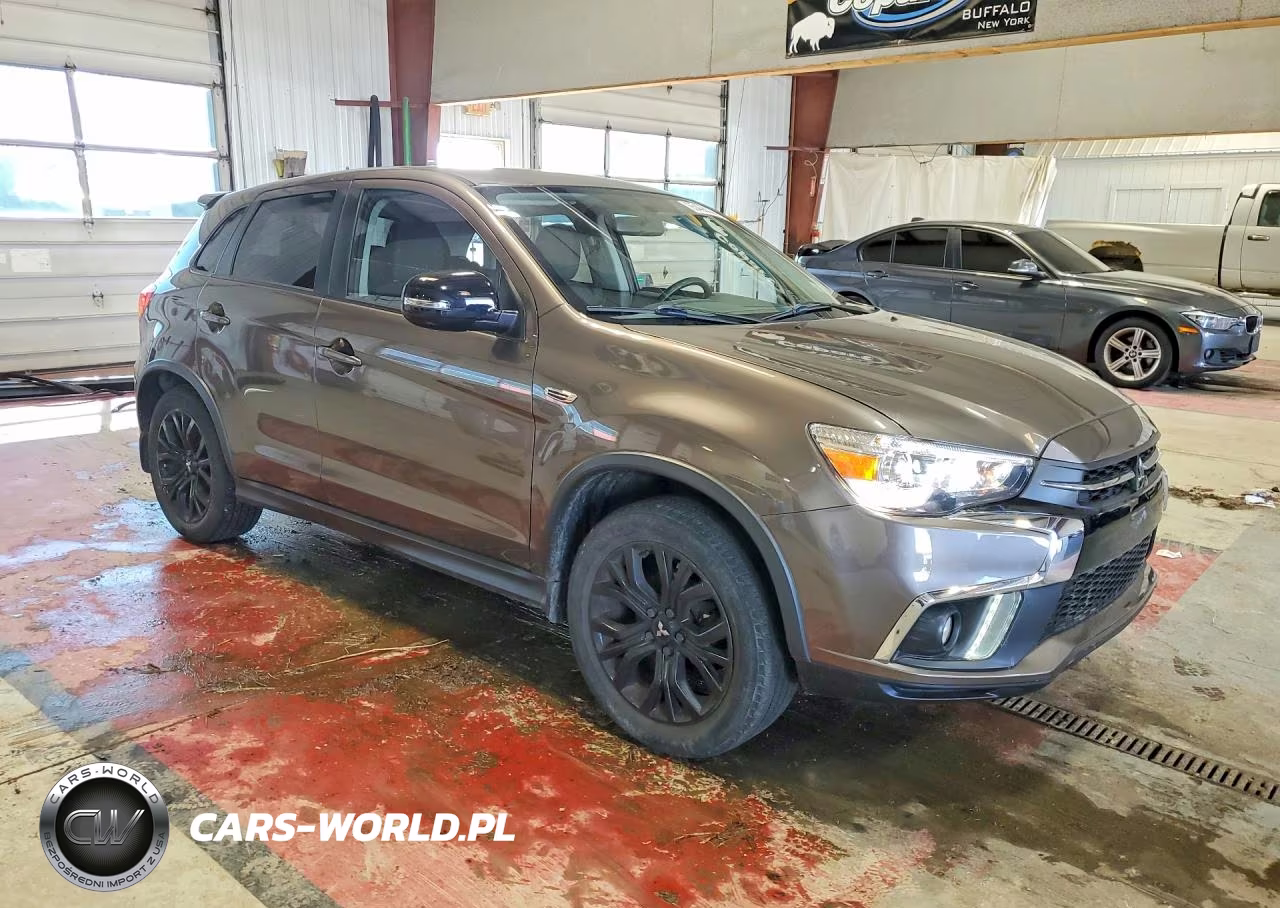 2018 Mitsubishi Outlander Sport Es VIN:JA4AR3AU4JZ028680 - 4