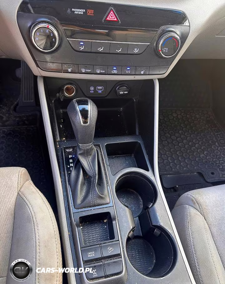 2018 Hyundai Tucson Sel VIN:KM8J3CA49JU676774 - 13