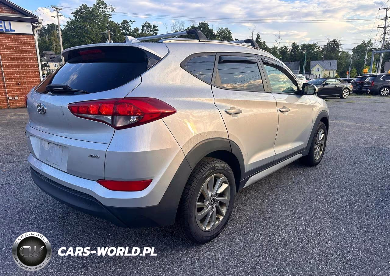 2018 Hyundai Tucson Sel VIN:KM8J3CA49JU676774 - 4