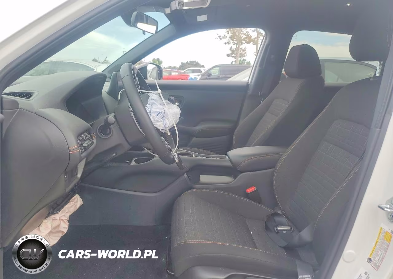2025 Honda Hr-V Sport VIN:3CZRZ2H53SM788291 - 7
