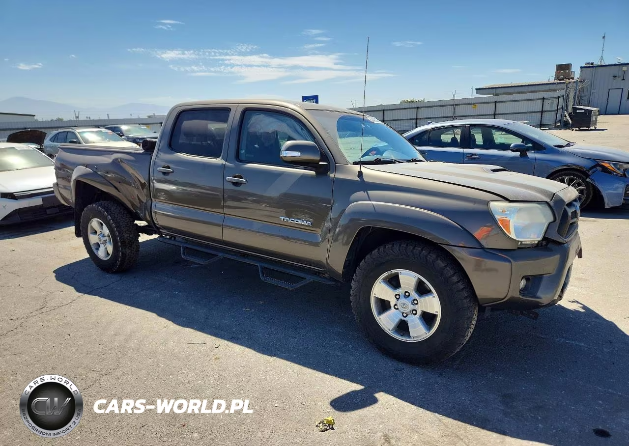 2015 Toyota Tacoma Double Cab Long Bed VIN:3TMMU4FN7FM083075 - 4