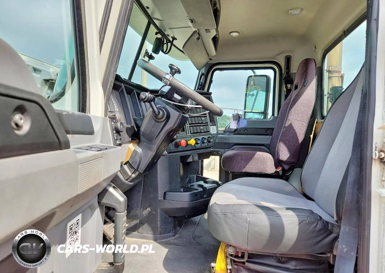 2019 Mack Anthem Semi Truck VIN:1M1AN3GY2KM009393 - 7