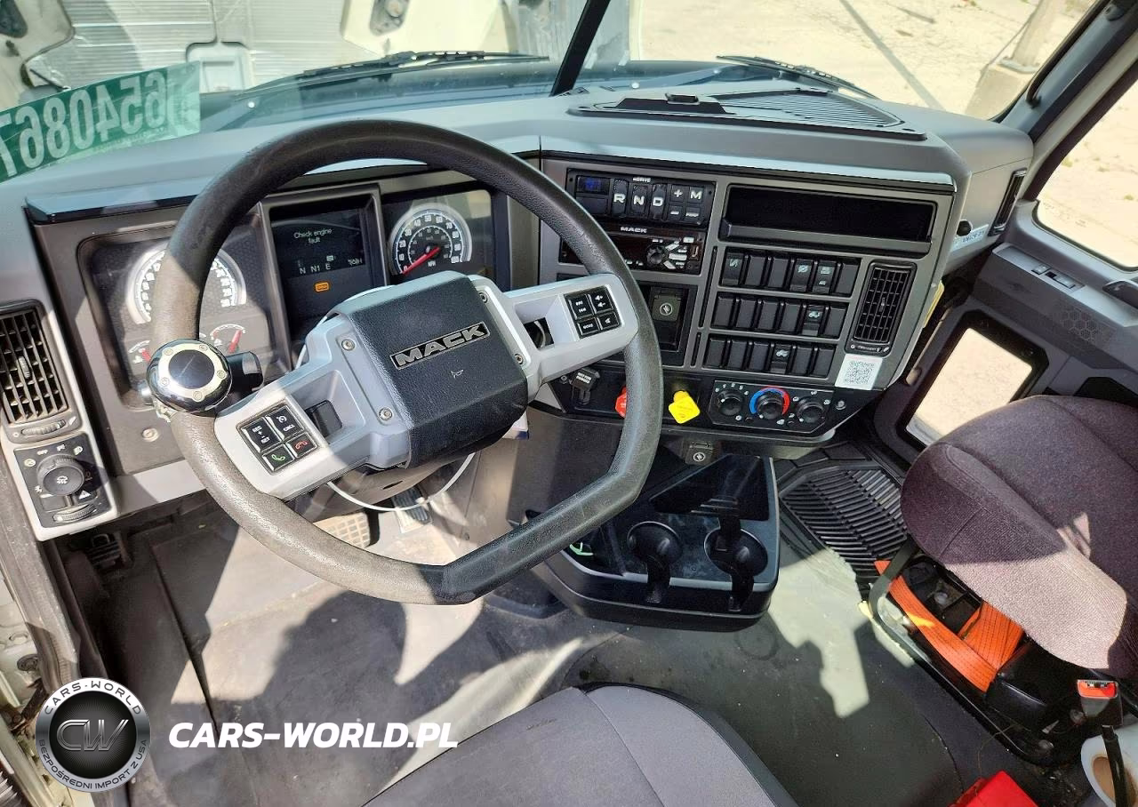 2019 Mack Anthem Semi Truck VIN:1M1AN3GY2KM009393 - 8