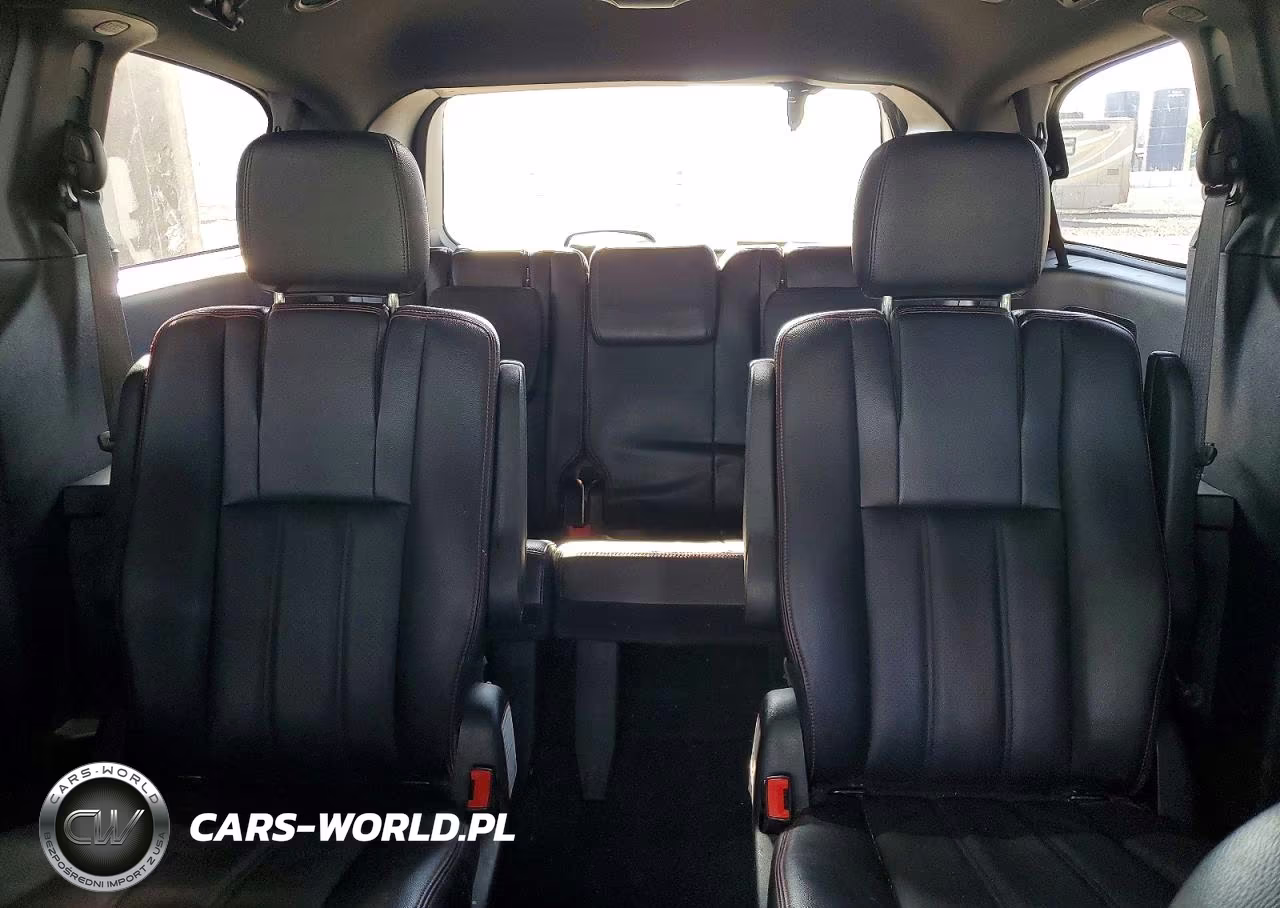 2018 Dodge Grand Caravan Gt VIN:2C4RDGEG1JR284224 - 10
