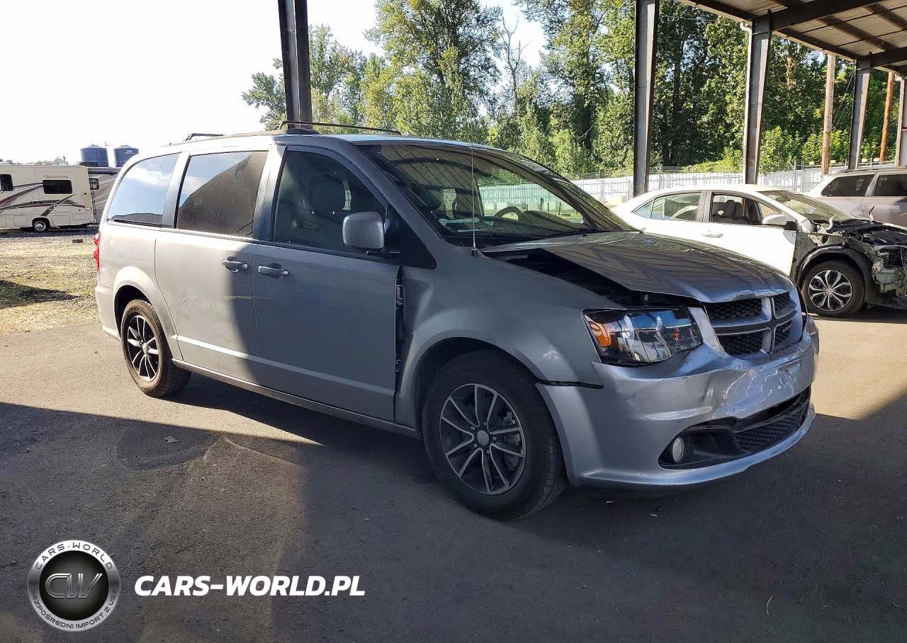 2018 Dodge Grand Caravan Gt VIN:2C4RDGEG1JR284224 - 4