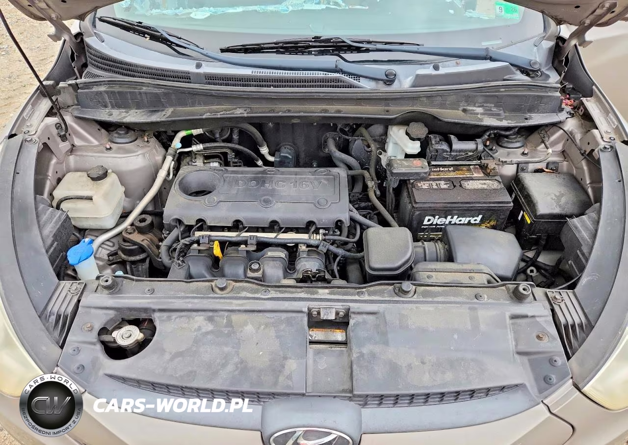 2012 Hyundai Tucson Gls VIN:KM8JU3AC1CU402850 - 12