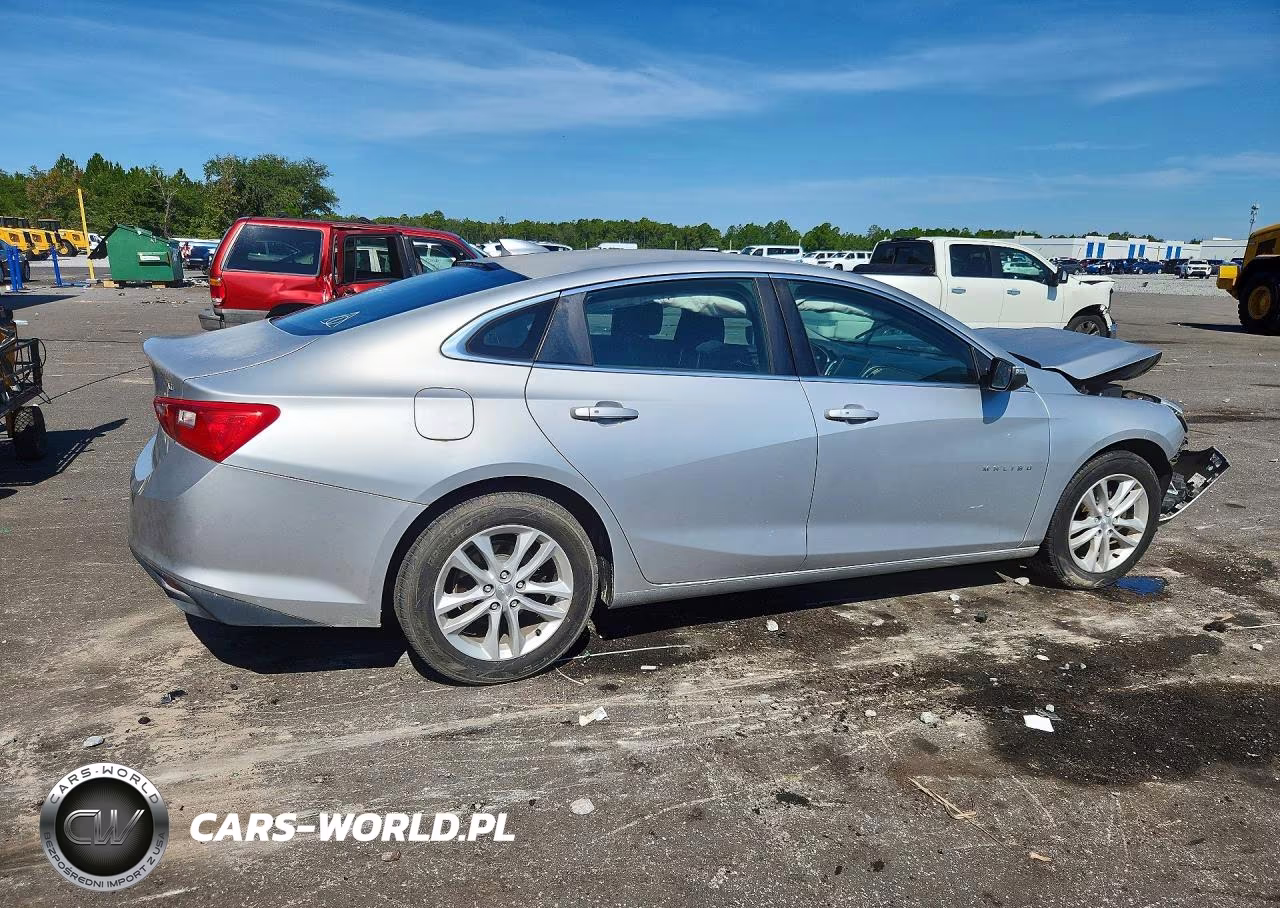 2017 Chevrolet Malibu Lt VIN:1G1ZE5ST2HF209786 - 3