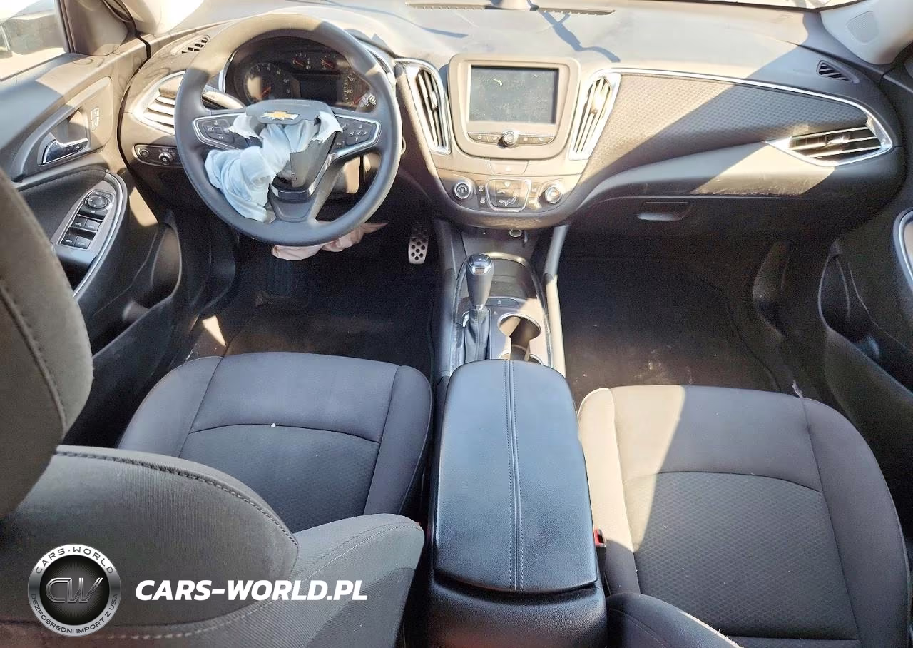 2017 Chevrolet Malibu Lt VIN:1G1ZE5ST2HF209786 - 8