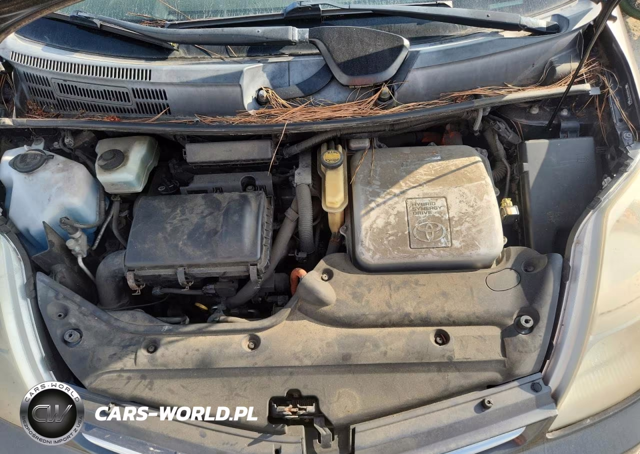 2007 Toyota Prius Base VIN:JTDKB20UX73226864 - 11