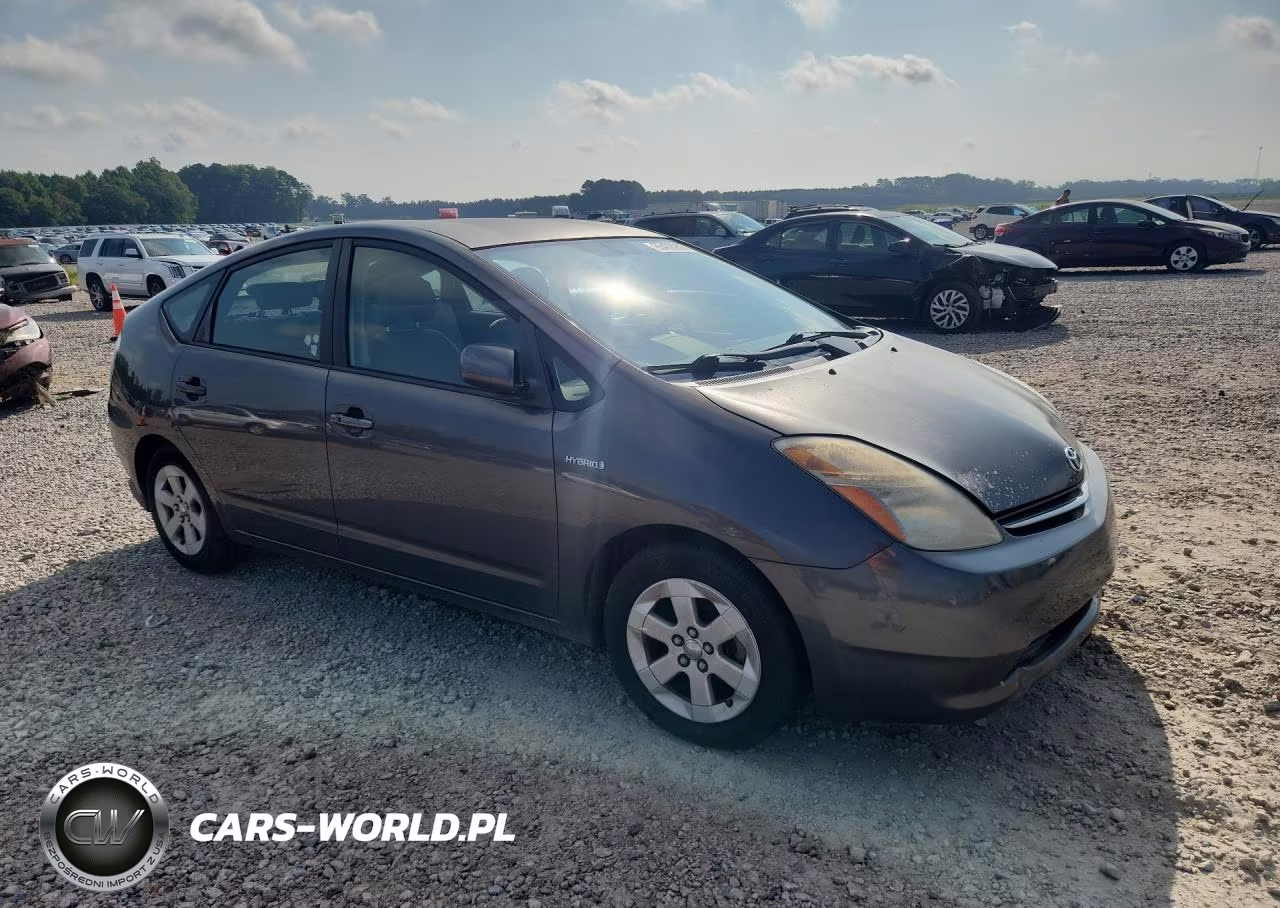 2007 Toyota Prius Base VIN:JTDKB20UX73226864 - 4