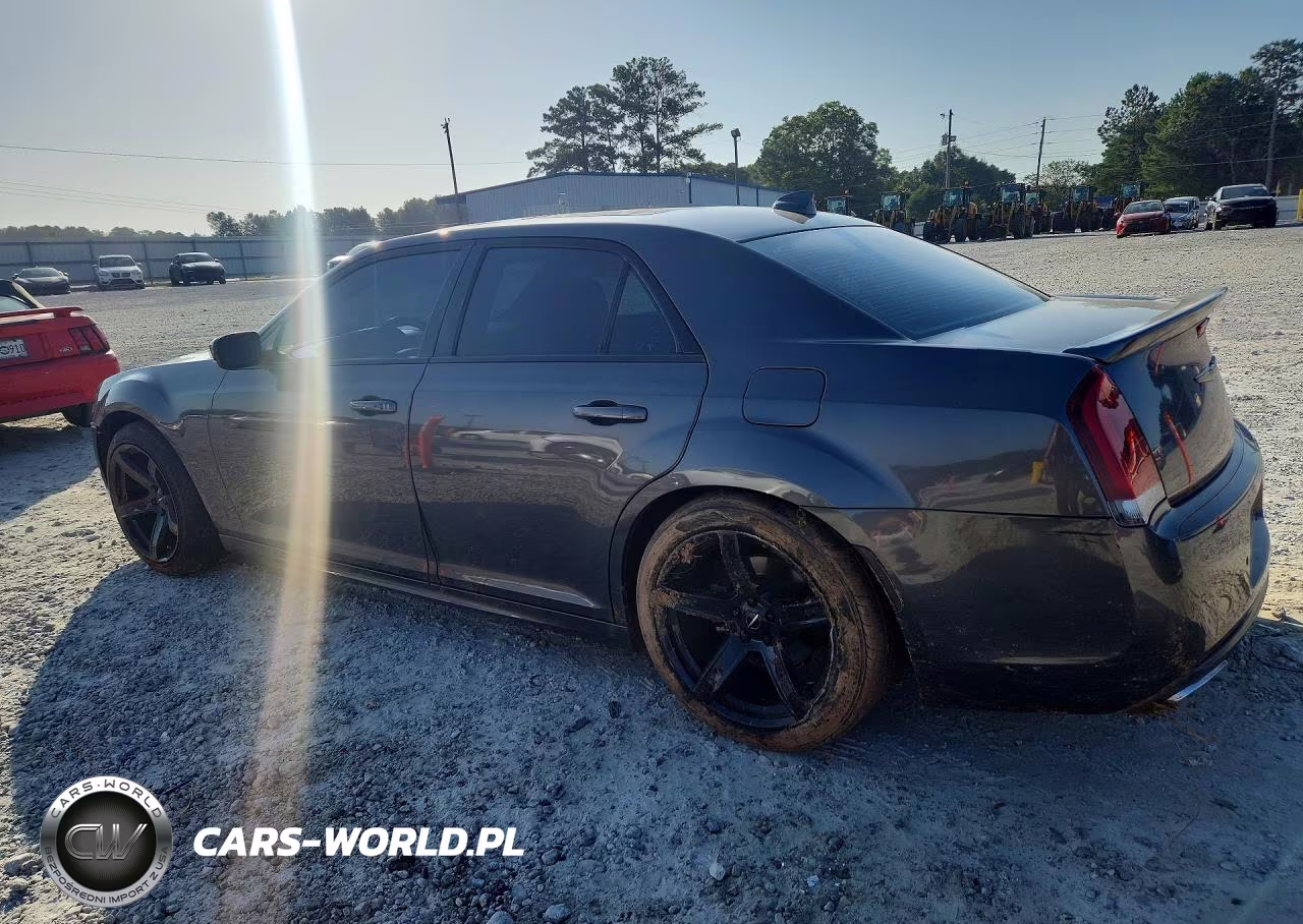 2015 Chrysler 300 S VIN:2C3CCABT3FH818381 - 2
