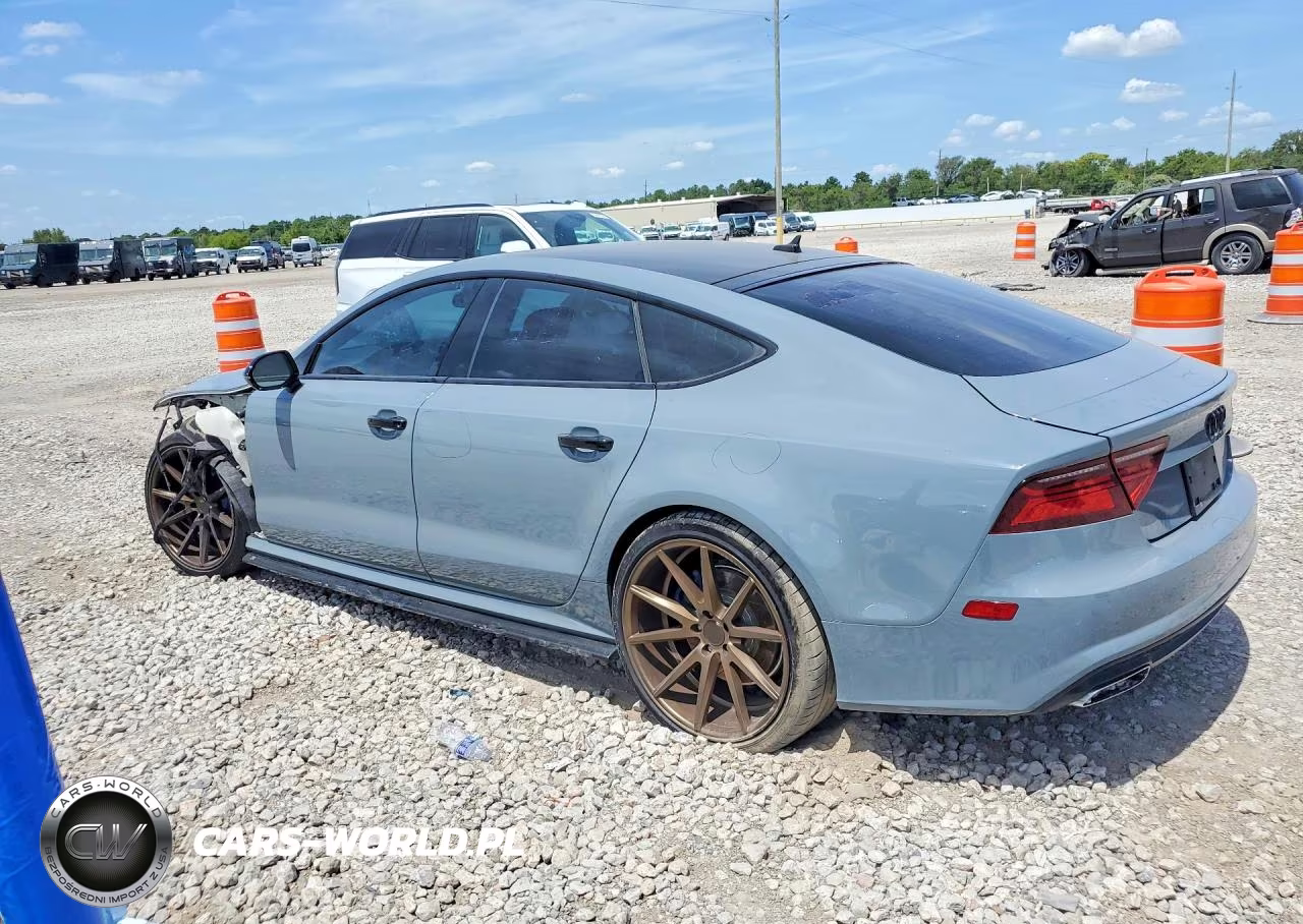 2016 Audi A7 Prestige VIN:WAU2GAFC1GN056826 - 2