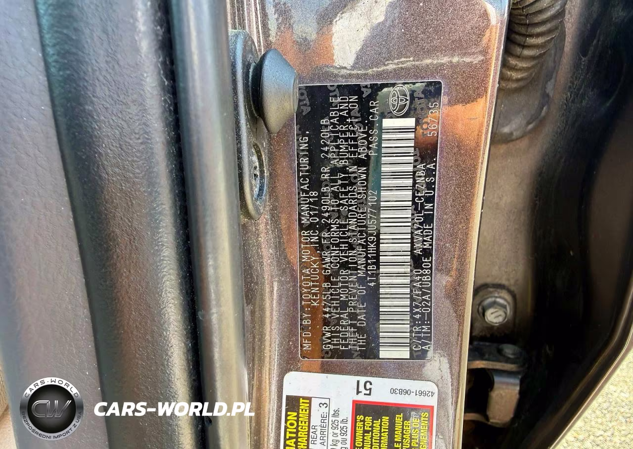 2018 Toyota Camry Le VIN:4T1B11HK9JU577102 - 10