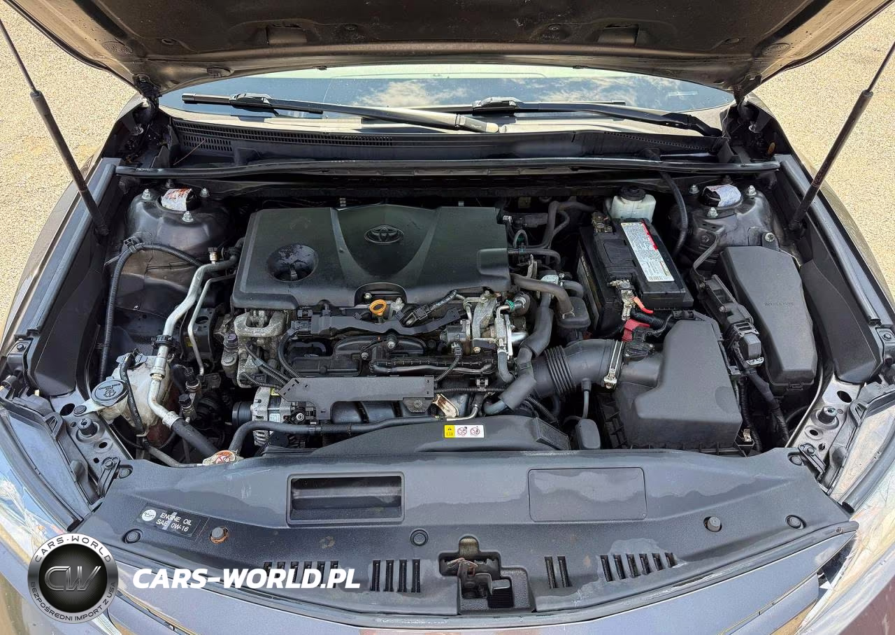2018 Toyota Camry Le VIN:4T1B11HK9JU577102 - 7
