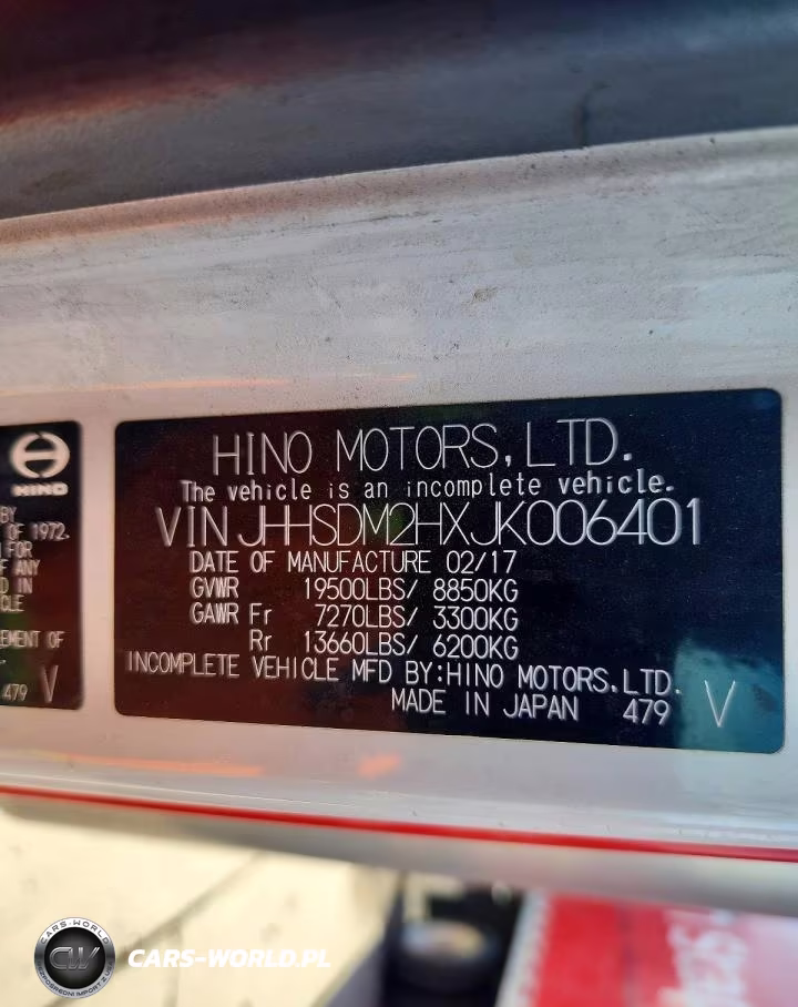 2018 Hino 195 Box Truck VIN:JHHSDM2HXJK006401 - 12