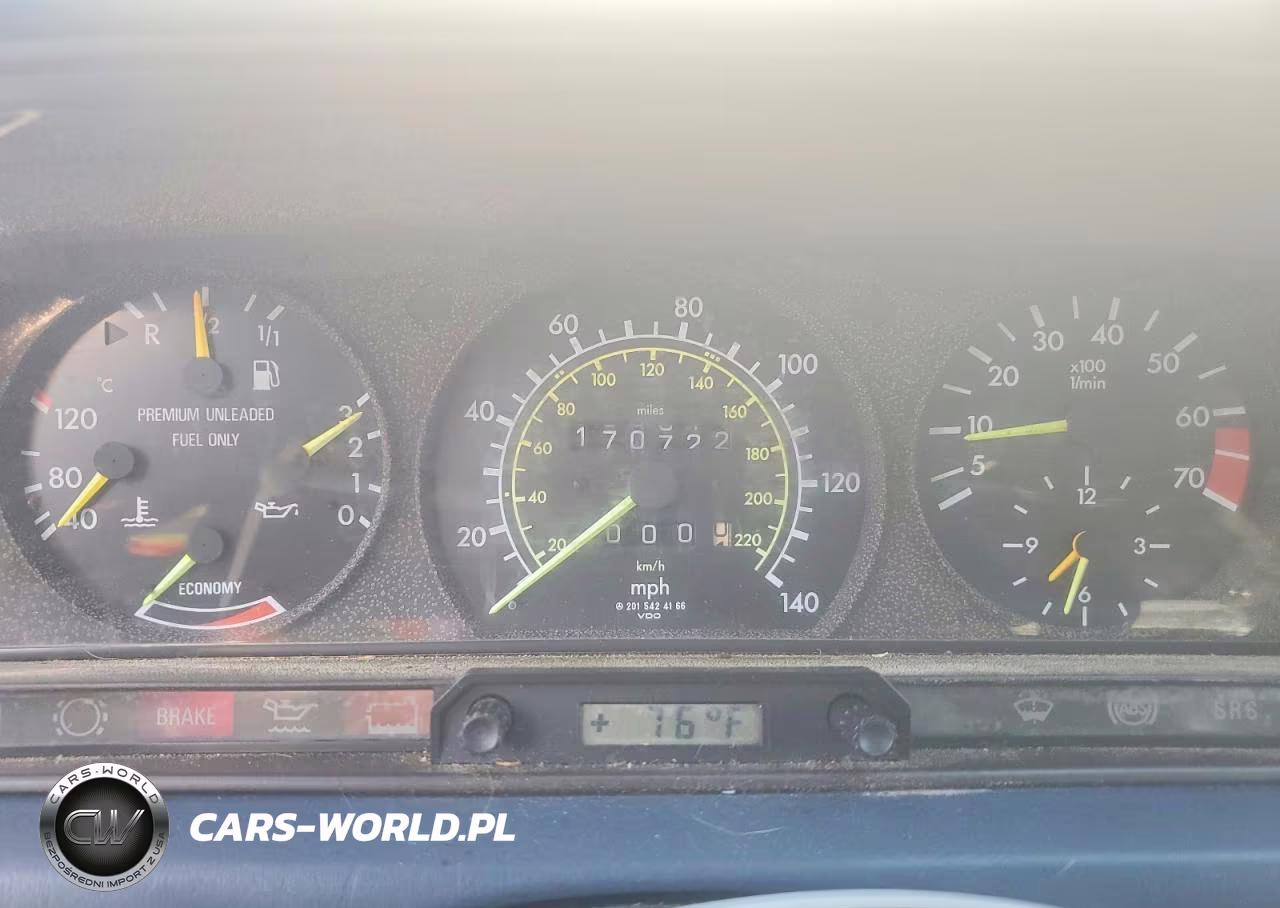 1989 Mercedes-Benz 190 E 2.6 VIN:WDBDA29D2KF558348 - 9