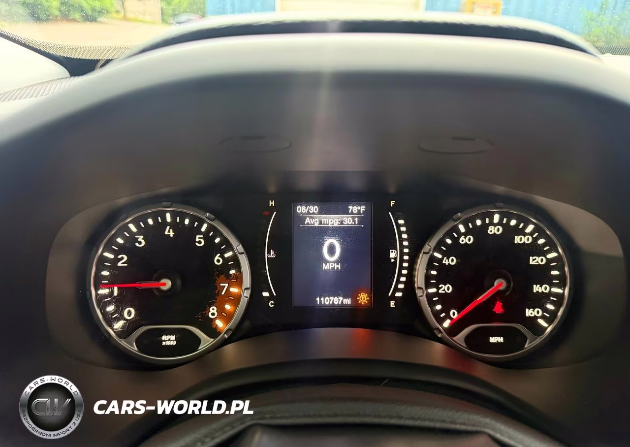 2016 Jeep Renegade Sport VIN:ZACCJBAW0GPC74487 - 8