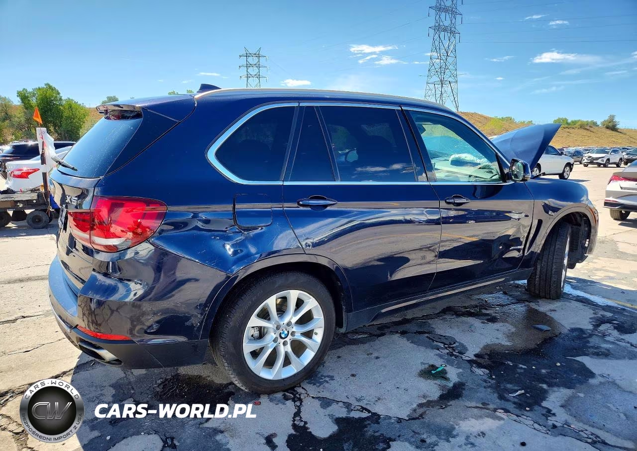 2018 BMW X5 xDrive50I VIN:5UXKR6C54J0U15797 - 3