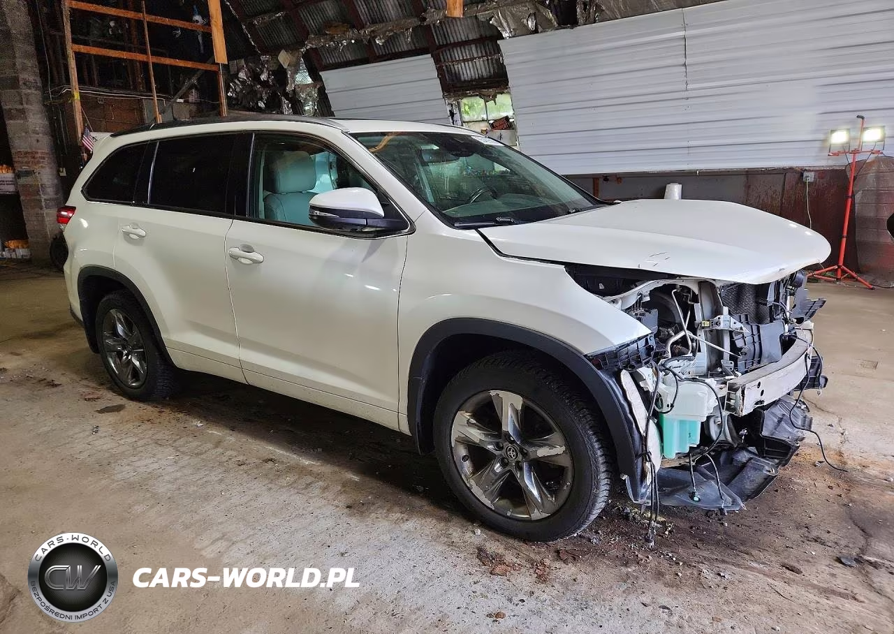 2017 Toyota Highlander Limited Platinum VIN:5TDDZRFHXHS414369 - 4