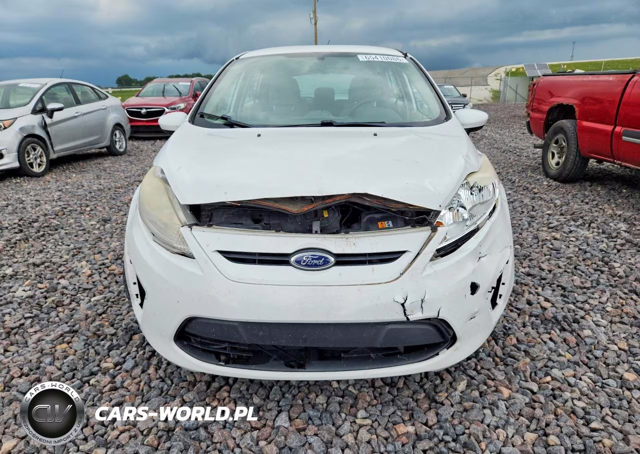 2013 Ford Fiesta S VIN:3FADP4TJ3DM215468 - 5