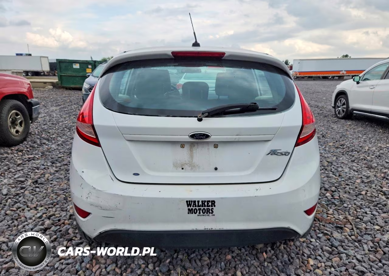 2013 Ford Fiesta S VIN:3FADP4TJ3DM215468 - 6