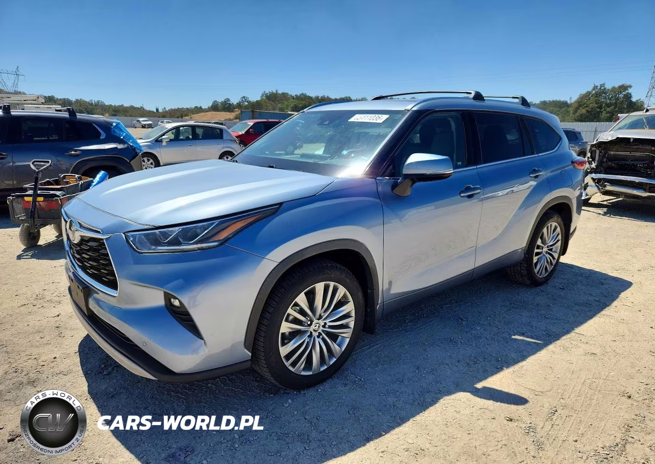 2022 Toyota Highlander Platinum