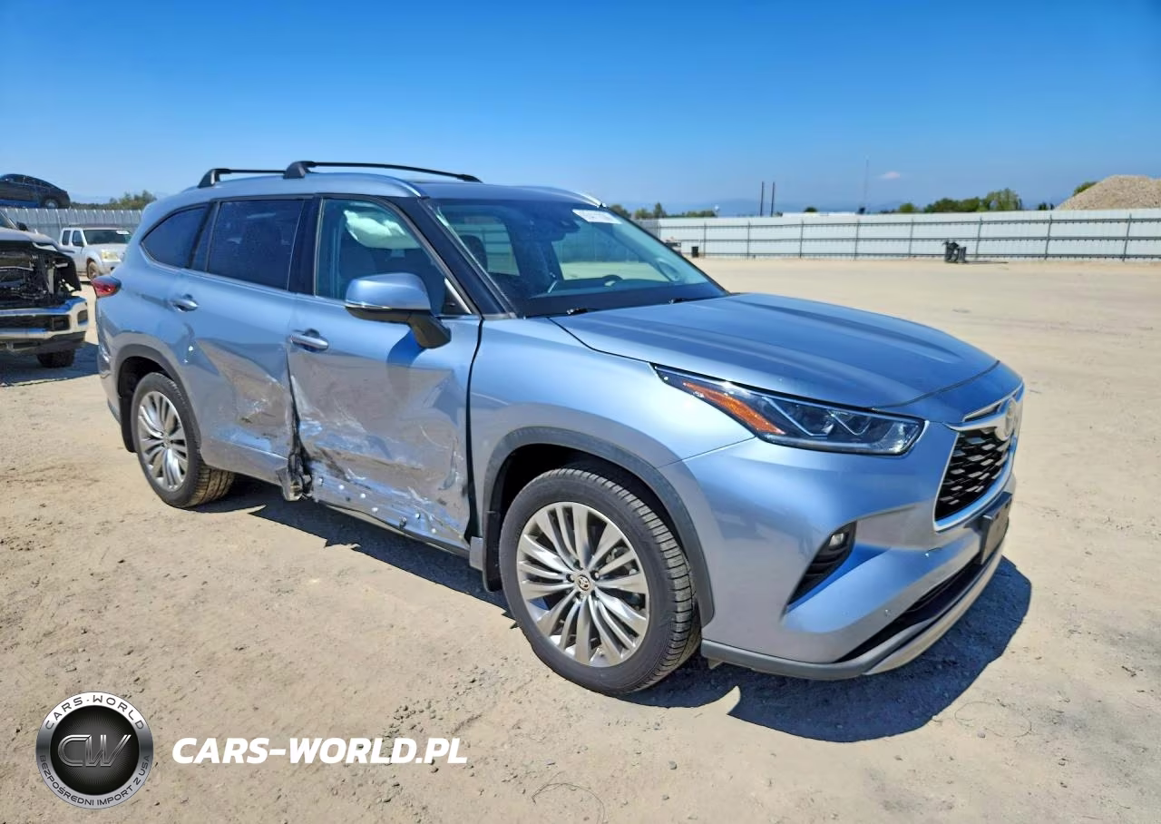 2022 Toyota Highlander Platinum VIN:5TDFZRBHXNS214456 - 4