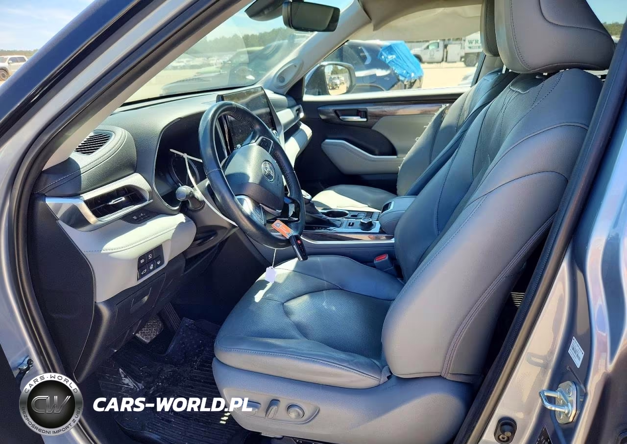 2022 Toyota Highlander Platinum VIN:5TDFZRBHXNS214456 - 7