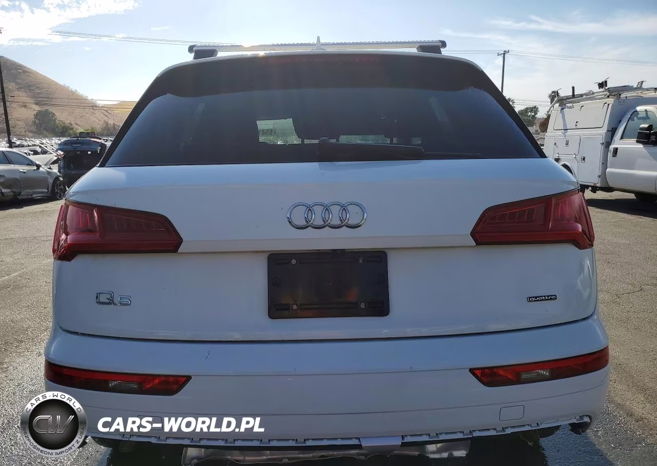 2019 Audi Q5 Premium VIN:WA1ANAFY2K2125107 - 6