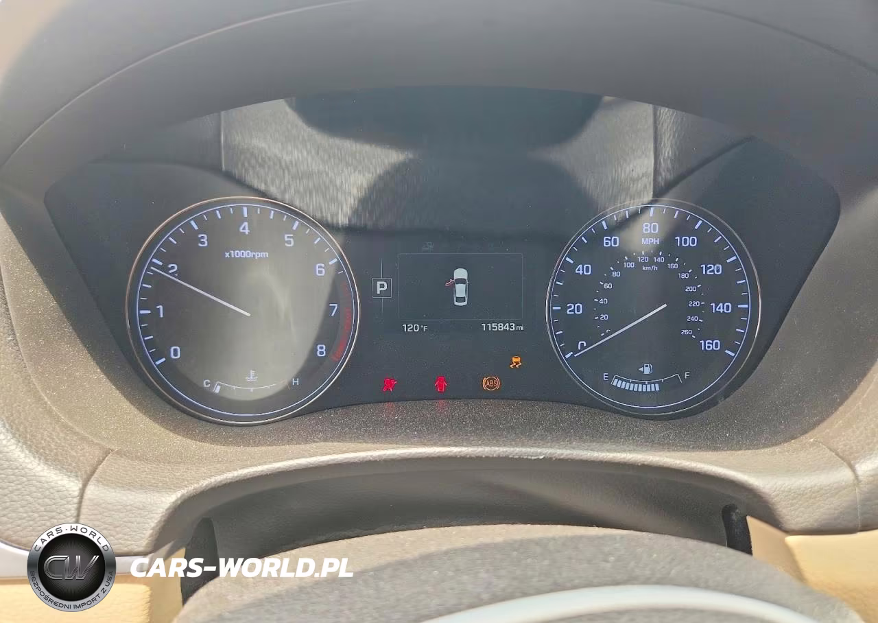 2016 Hyundai Genesis 3.8L VIN:KMHGN4JE1GU119319 - 9