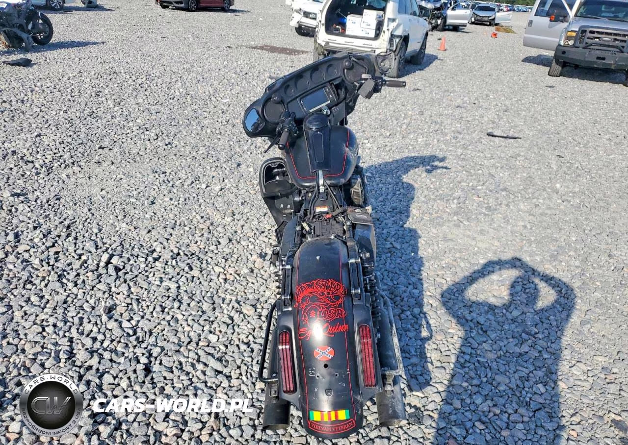 2015 Harley-Davidson Flhxs Street Glide Special VIN:1HD1KRM16FB612429 - 6