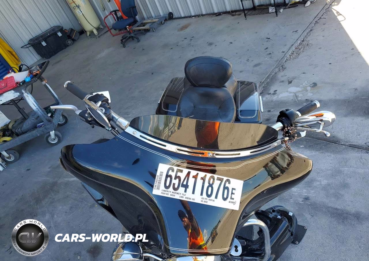 2007 Harley-Davidson Flhtcui VIN:1HD1FC4137Y640432 - 5