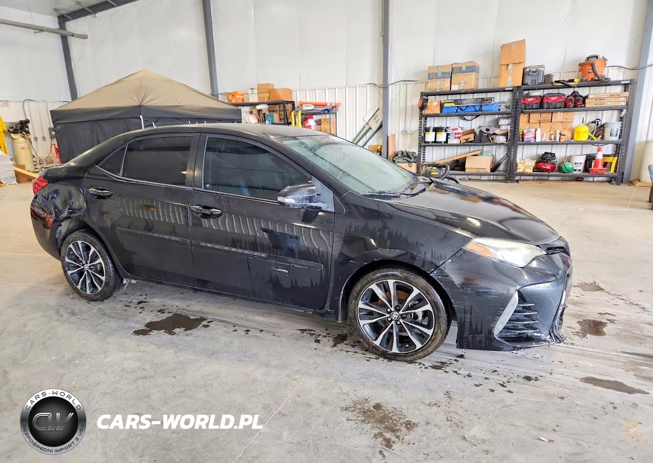 2017 Toyota Corolla Se VIN:2T1BURHEXHC841407 - 4