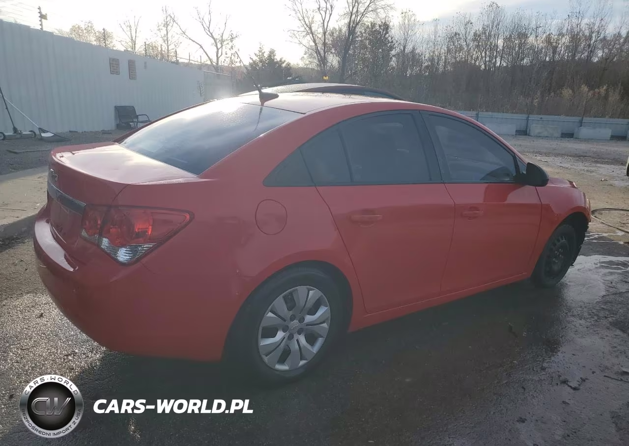 2014 Chevrolet Cruze Ls VIN:1G1PA5SH6E7458726 - 3