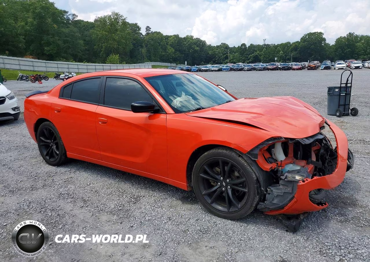 2018 Dodge Charger Sxt VIN:2C3CDXBG3JH290109 - 4