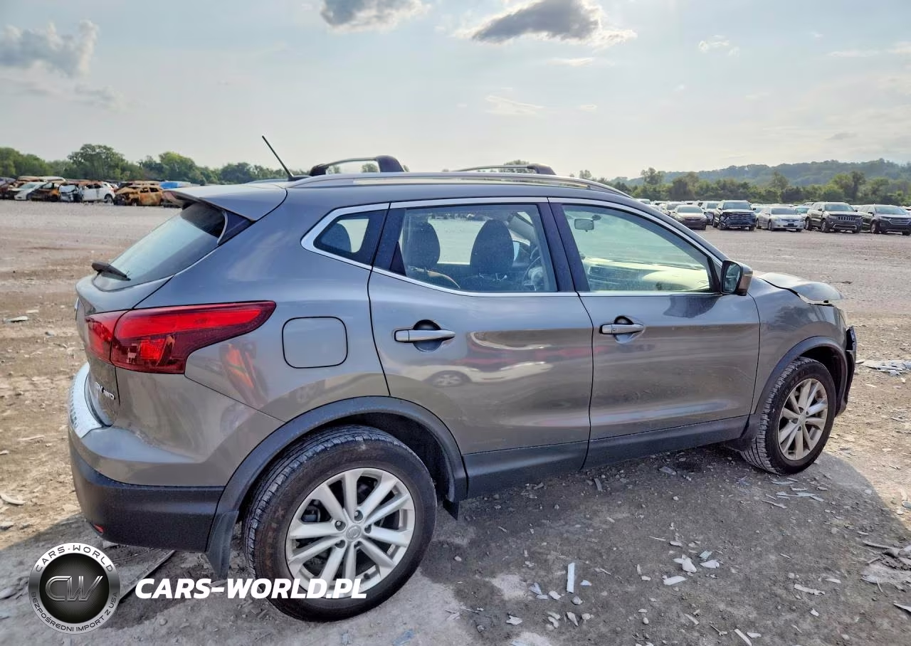 2018 Nissan Rogue Sport Sv VIN:JN1BJ1CR3JW207649 - 3